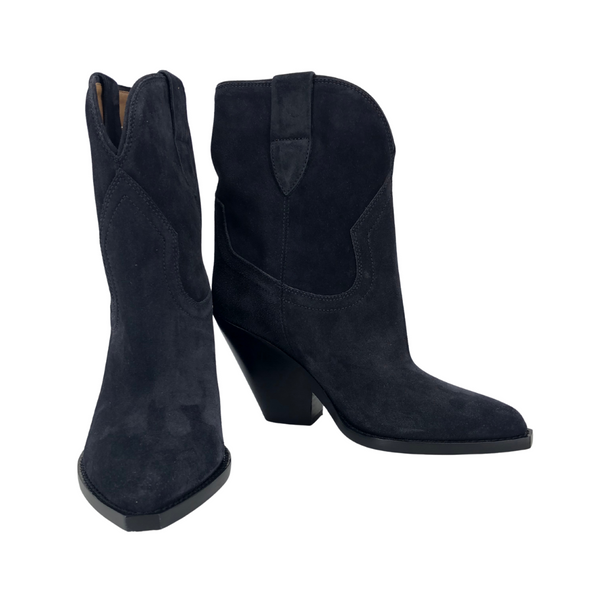 Gucci 2025 lion loafers