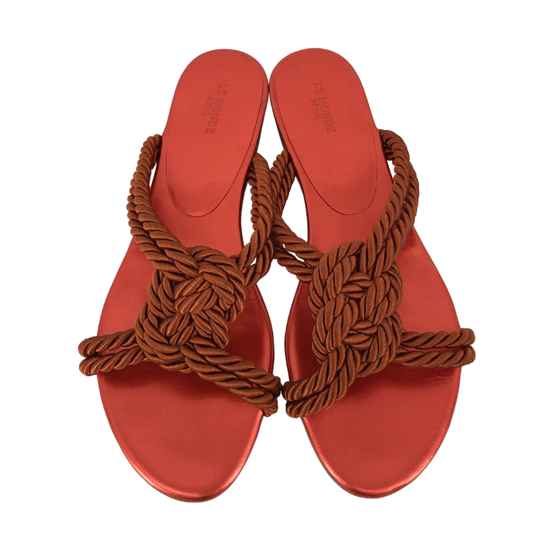 Le Monde Beryl Sandals | 39